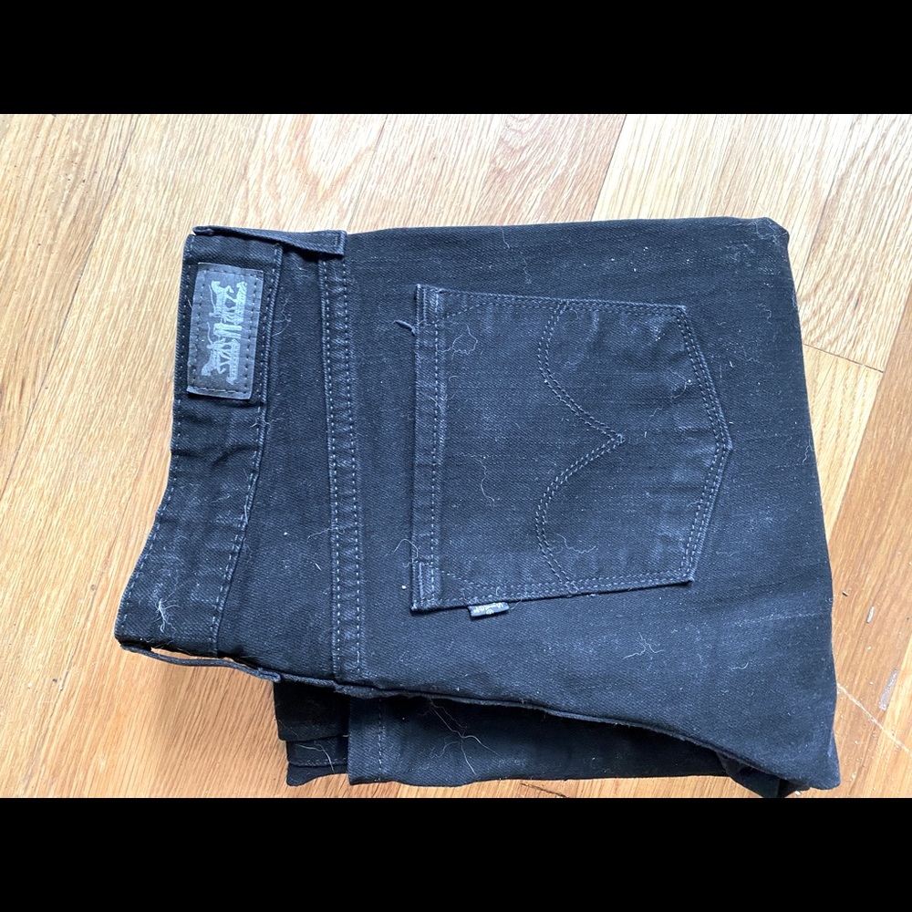 Levi’s Mid-rise skinny jeans size 8m w29/l32